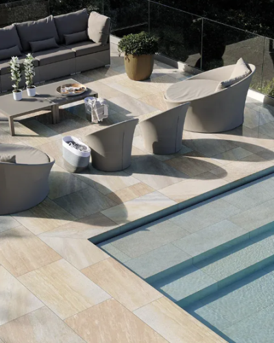 Offerta Stock: Keope Midlake quartzbeige 60×90 rett. 2cm 1a sc. R11 solo 19,00€ +iva mq